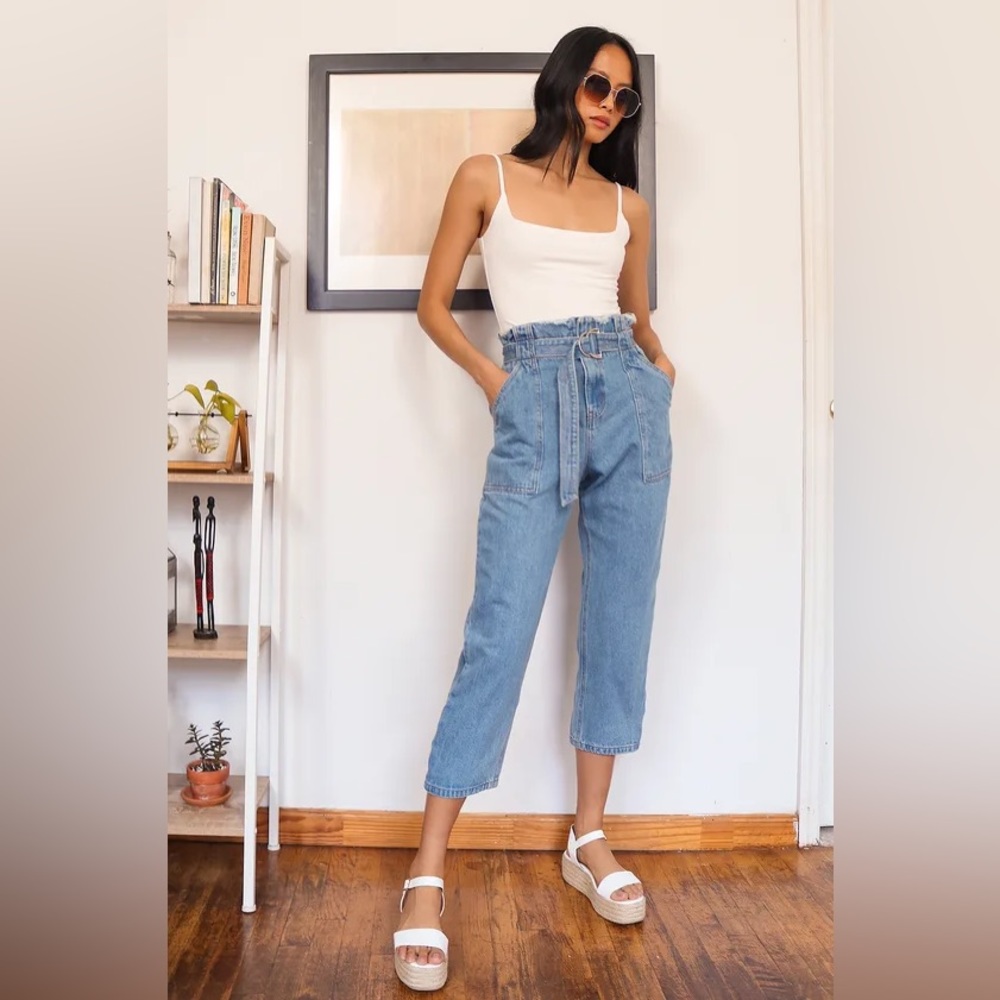 Lulu’s Always Classic Medium Wash Belted Paper Bag Waist Cropped Jeans